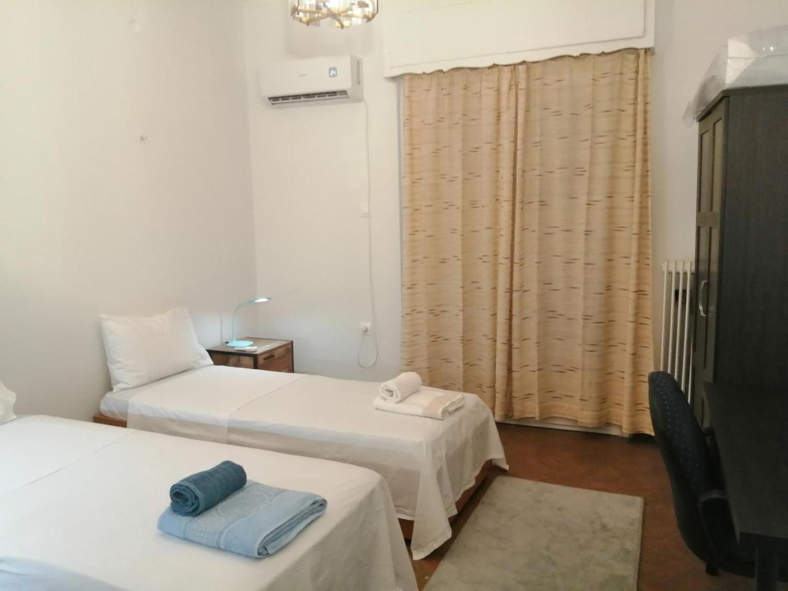 Ανακαινισμένο 8 Λεπτά Από Το Μετρό. Apartment Atena Exterior foto